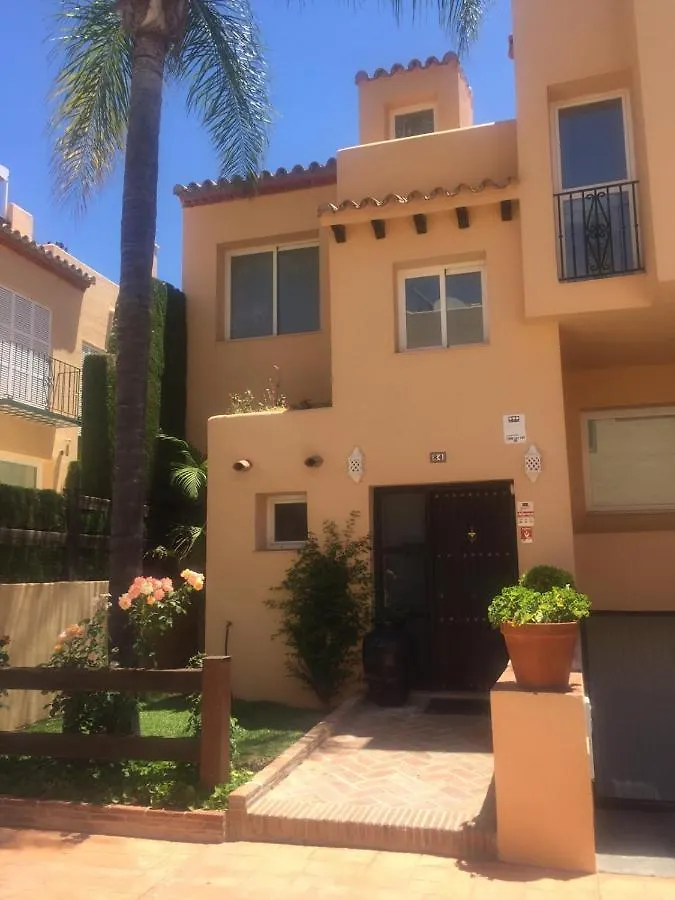 Condes De Iza Nueva Andalucia Villa Marbella
