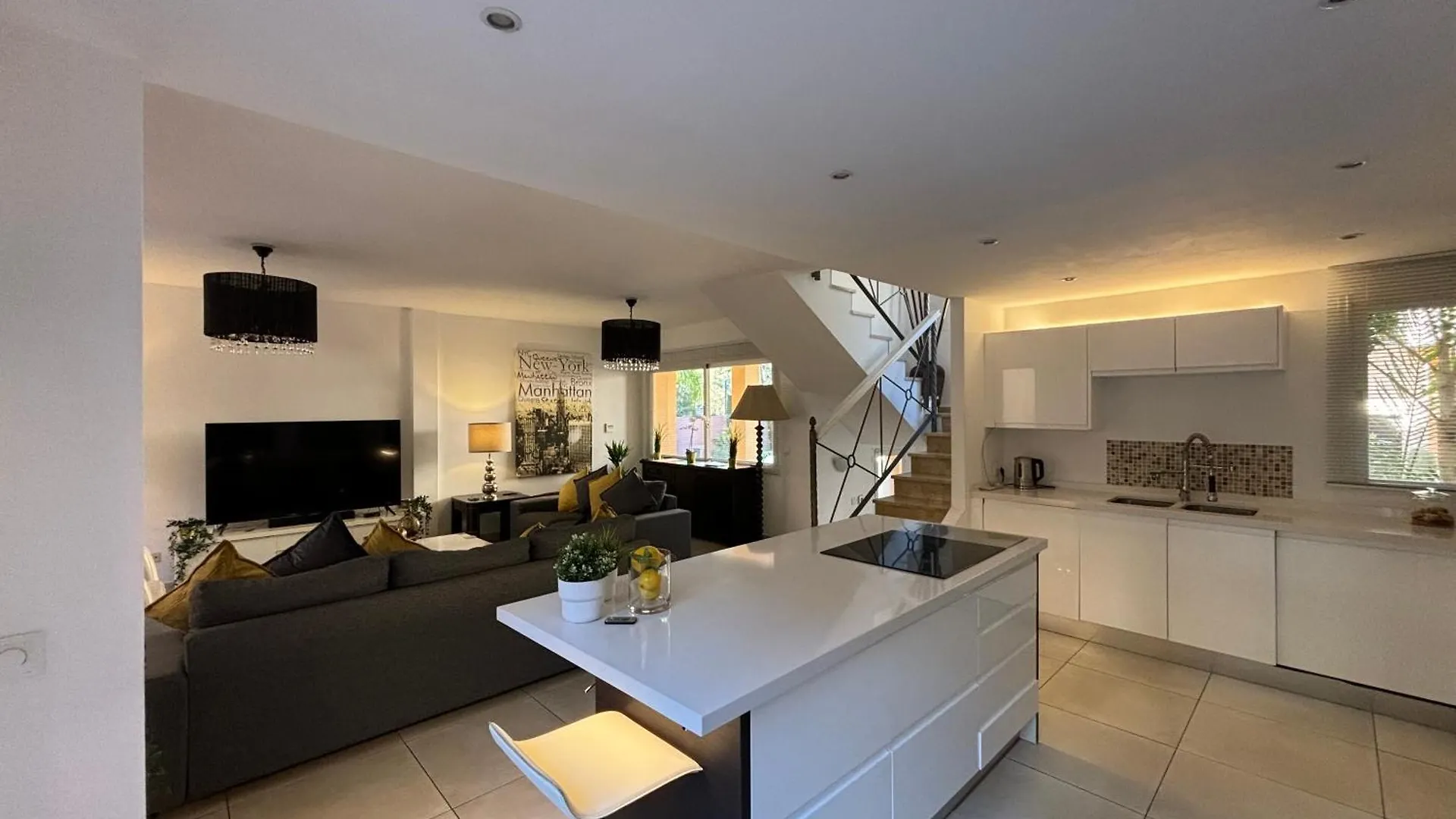 Condes De Iza Nueva Andalucia Villa Marbella Holiday home